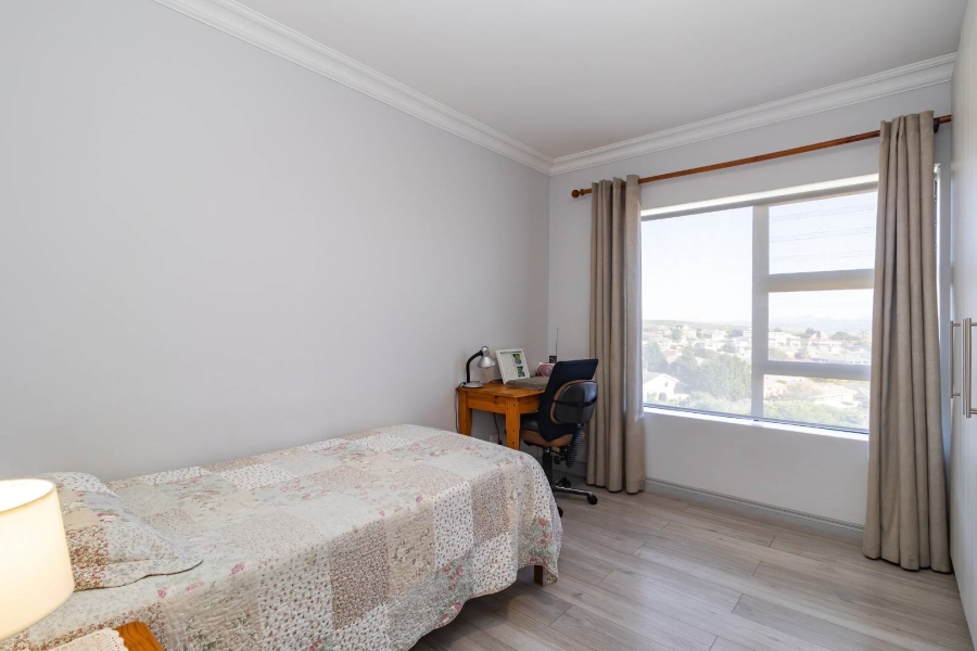 3 Bedroom Property for Sale in Hartenbos Heuwels Western Cape